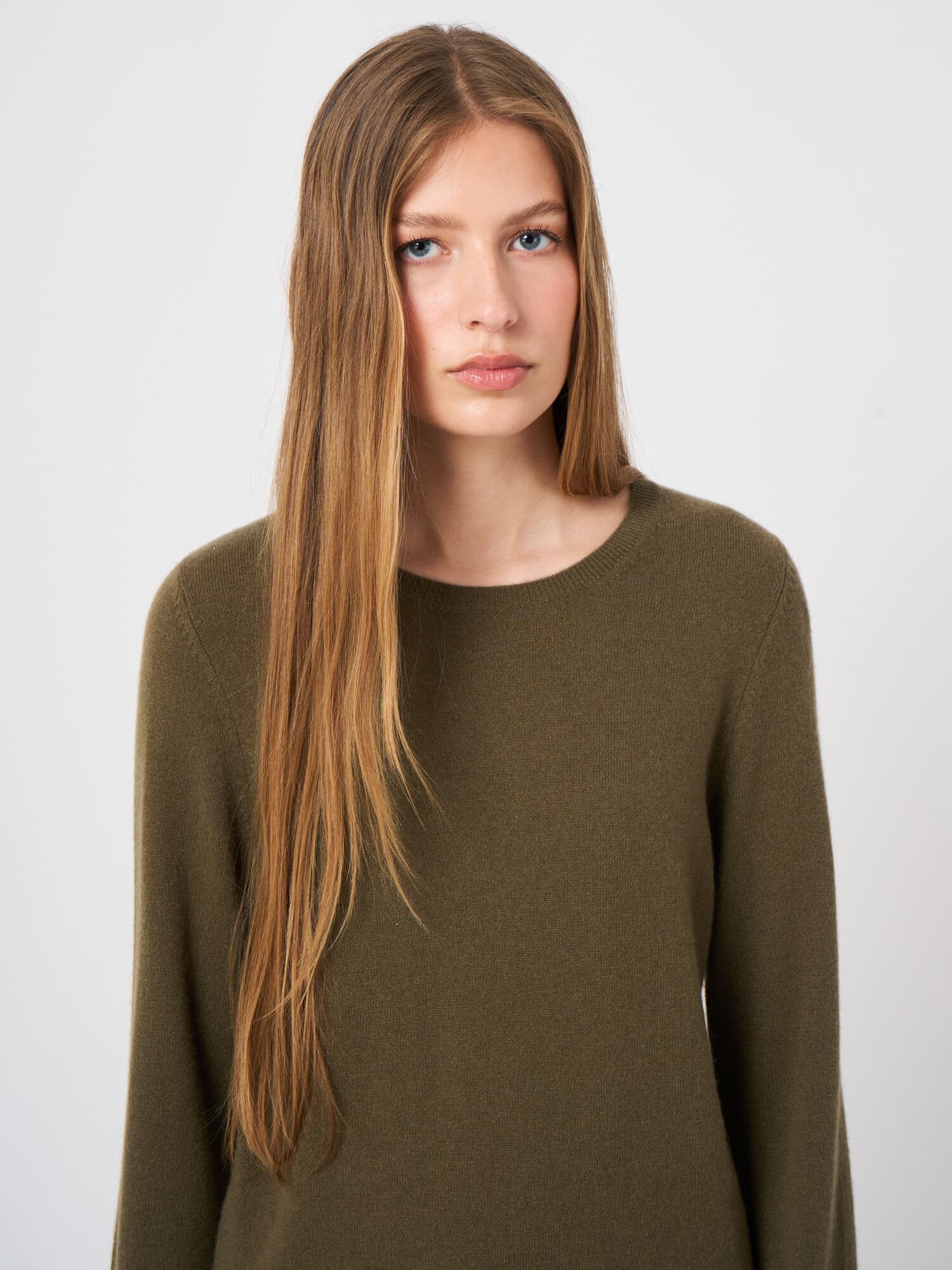 Feinstrick-Kaschmirpullover mit Rundhalsausschnitt